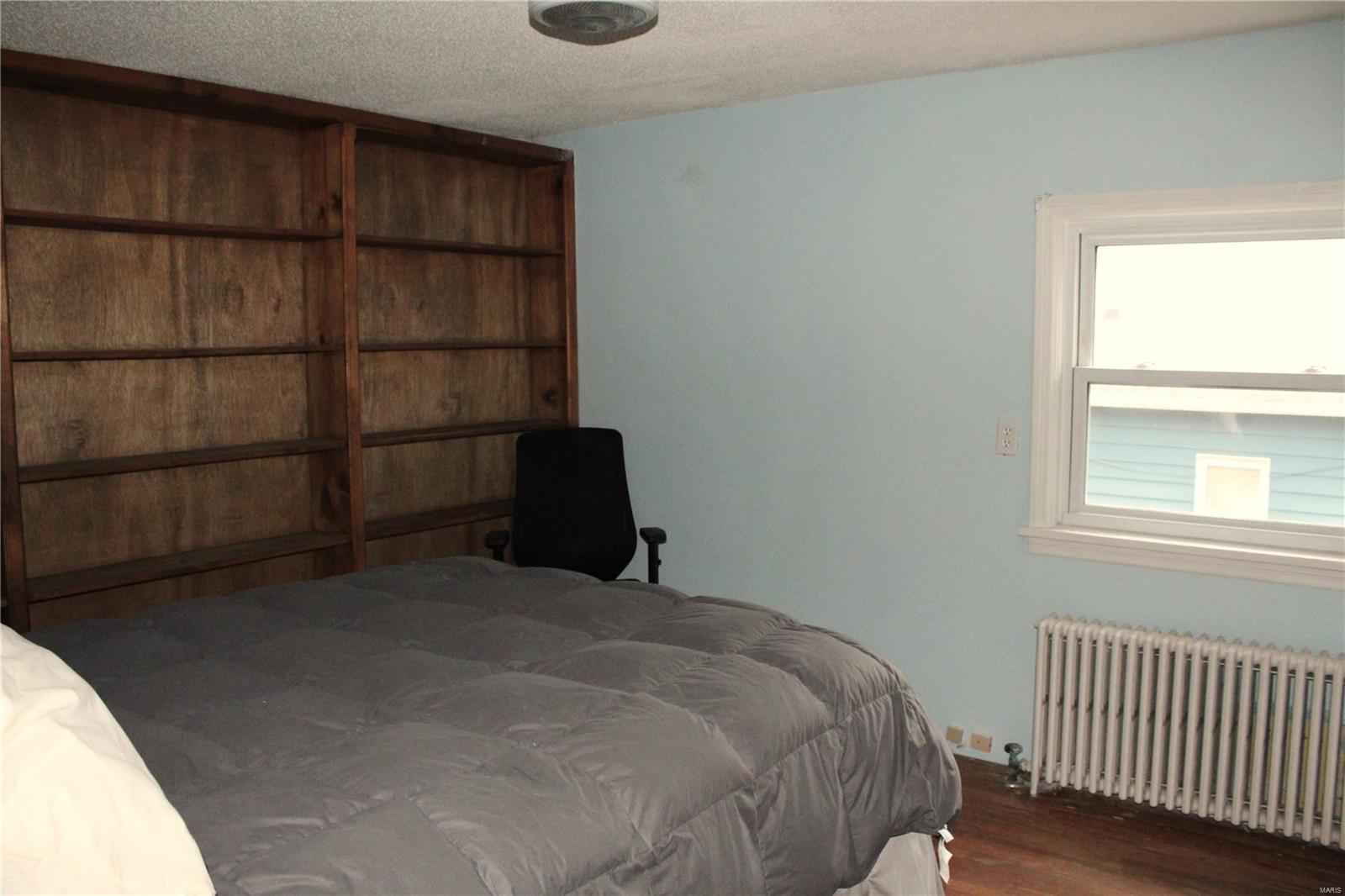 516 N Elm Property Photo 25