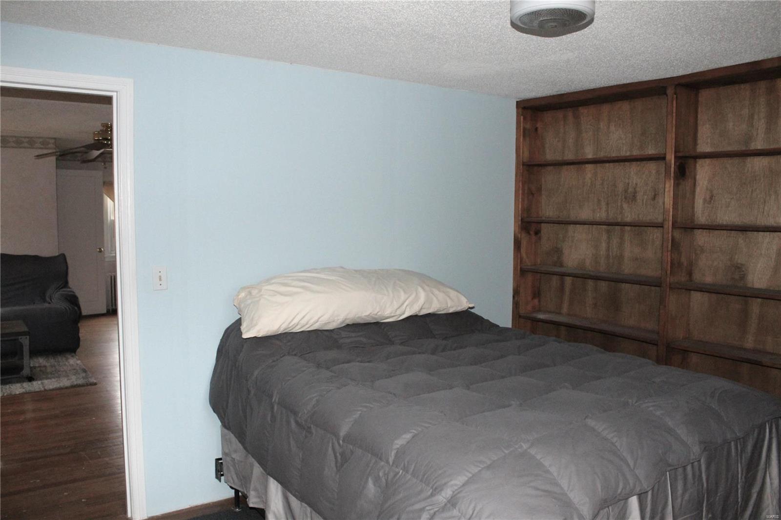 516 N Elm Property Photo 26