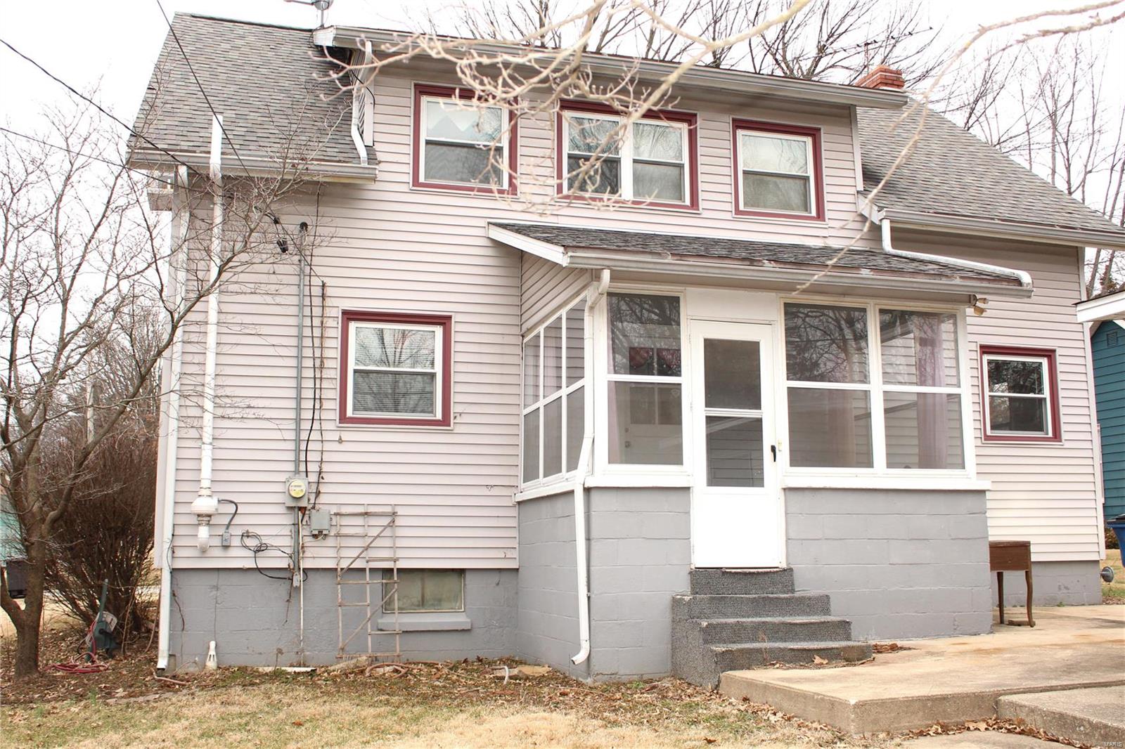 516 N Elm Property Photo 35