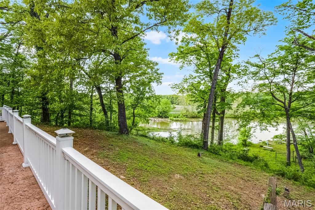 3 Oak Bluff Drive Property Photo 2