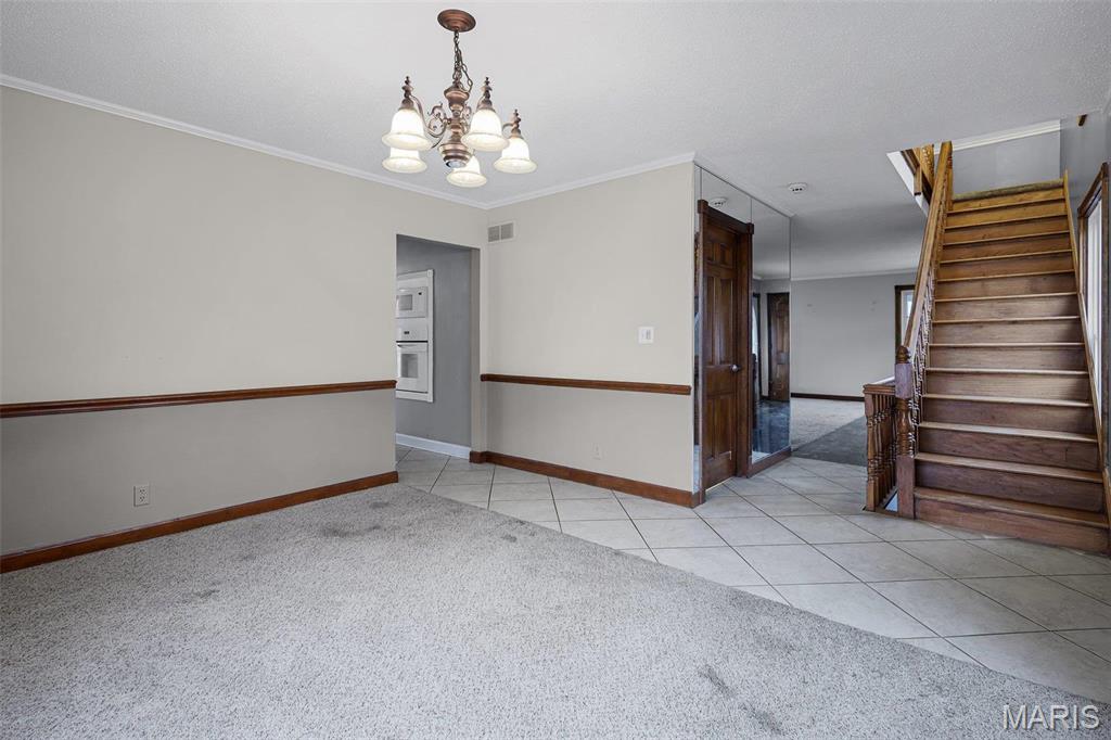 3 Oak Bluff Drive Property Photo 9