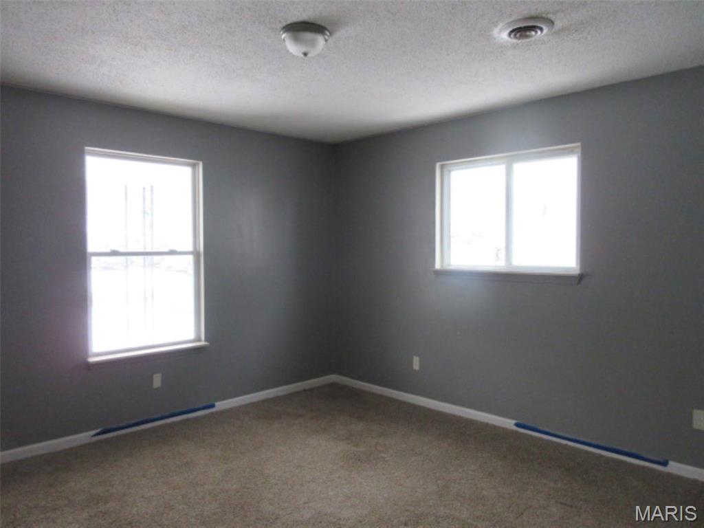 502 N 2nd St Property Photo 8