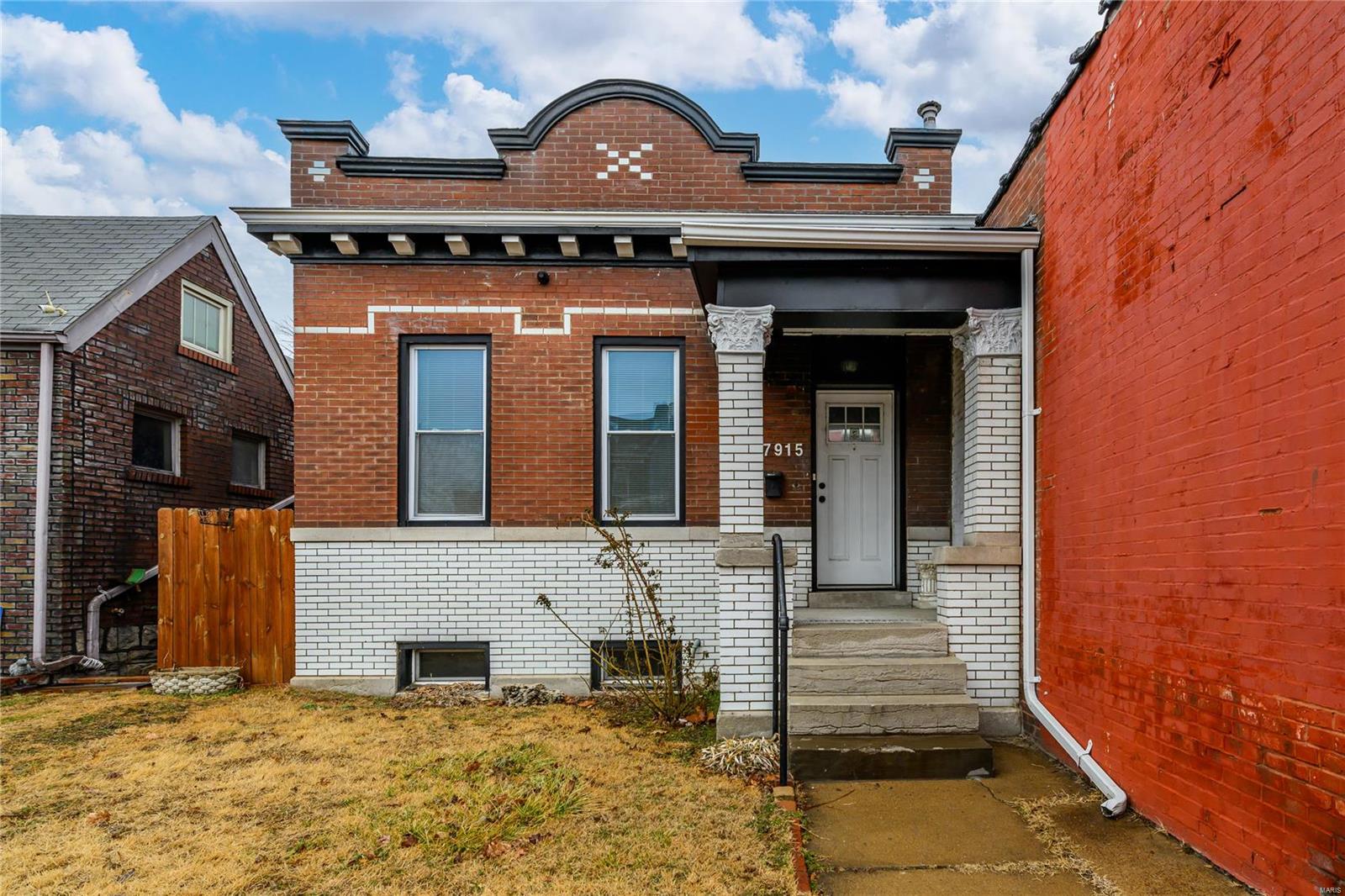 7915 South Broadway Property Photo 1