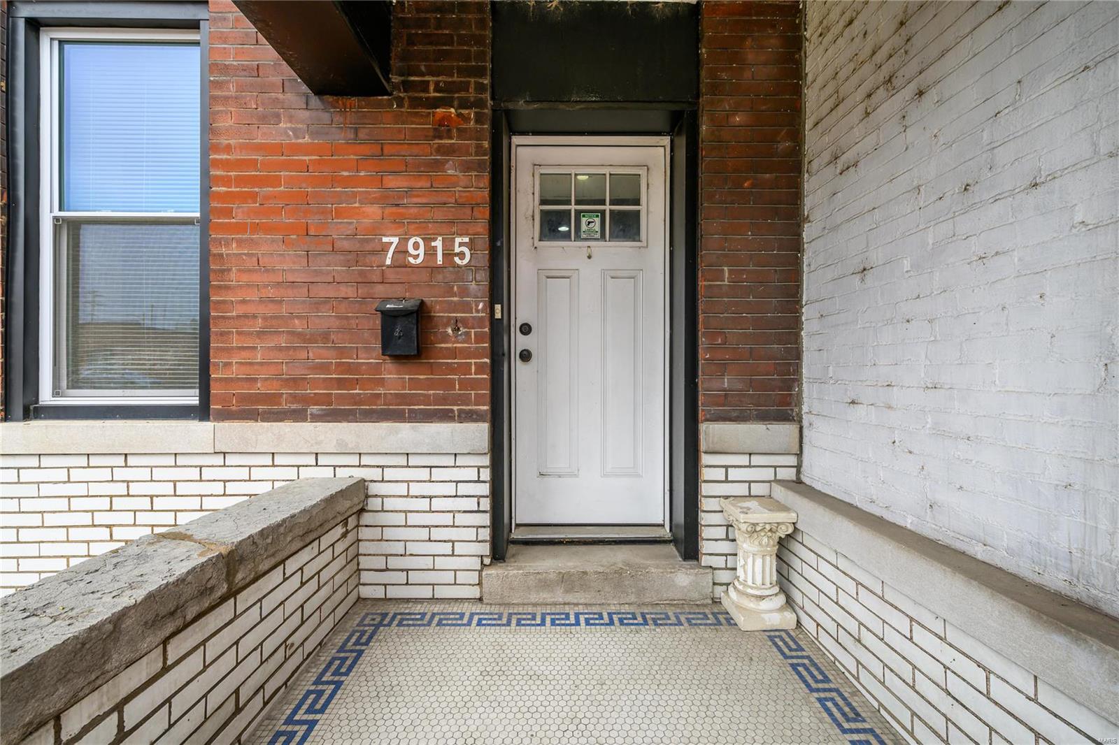 7915 South Broadway Property Photo 3