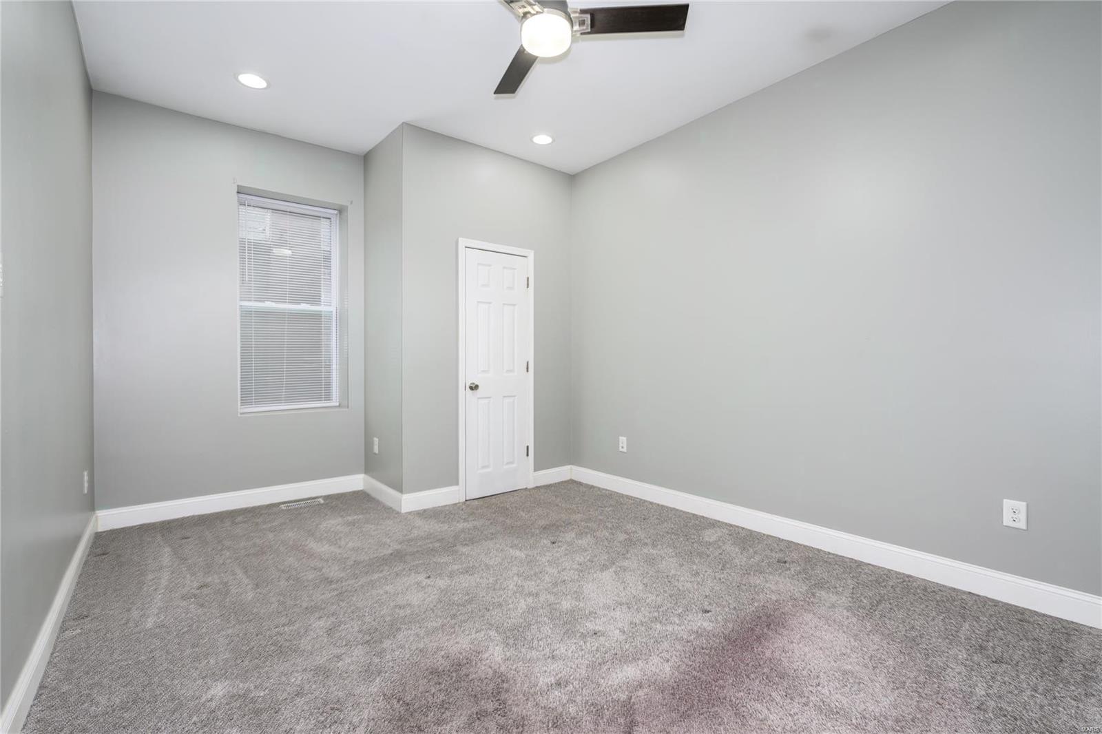 7915 South Broadway Property Photo 8