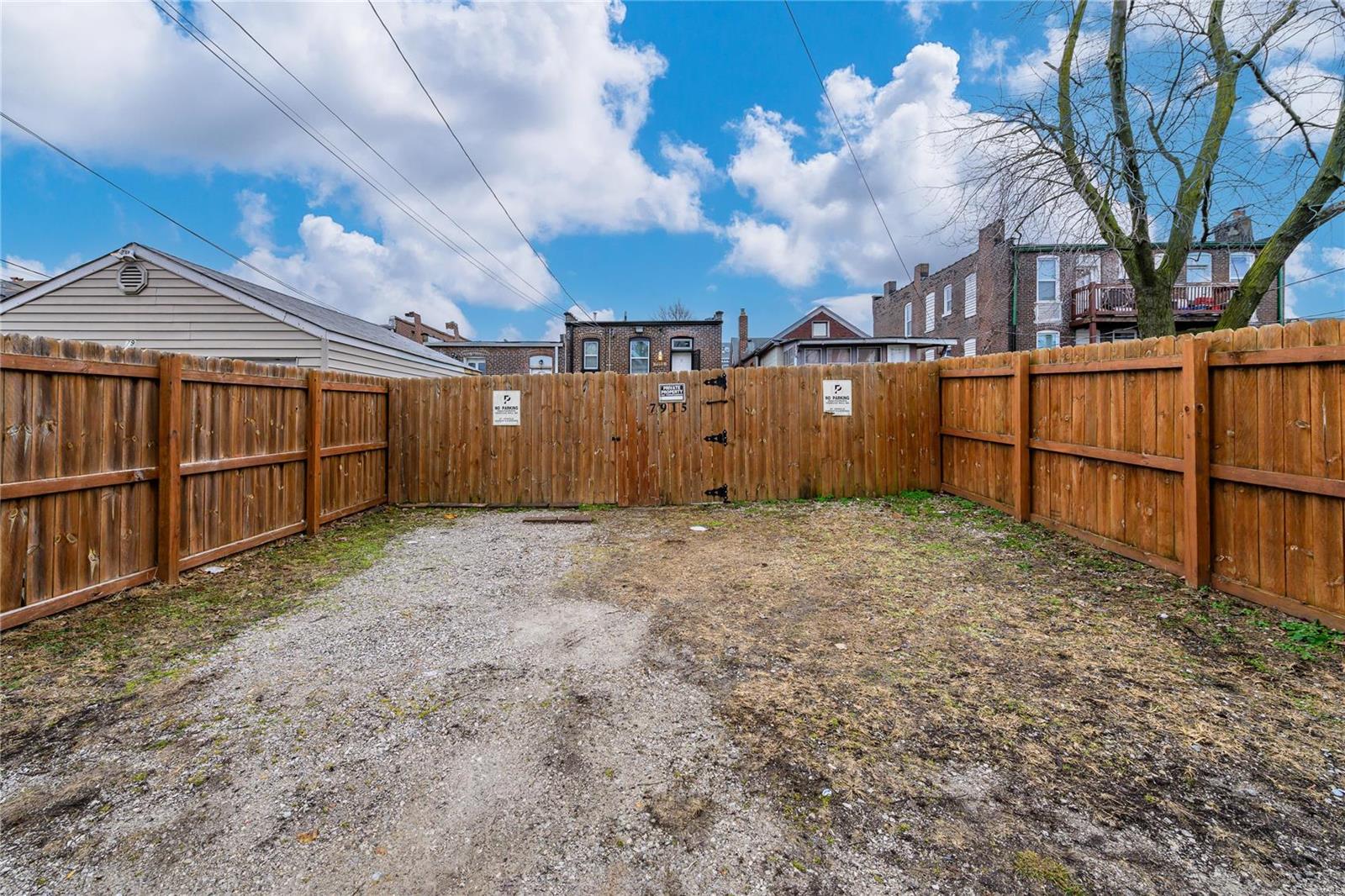 7915 South Broadway Property Photo 28