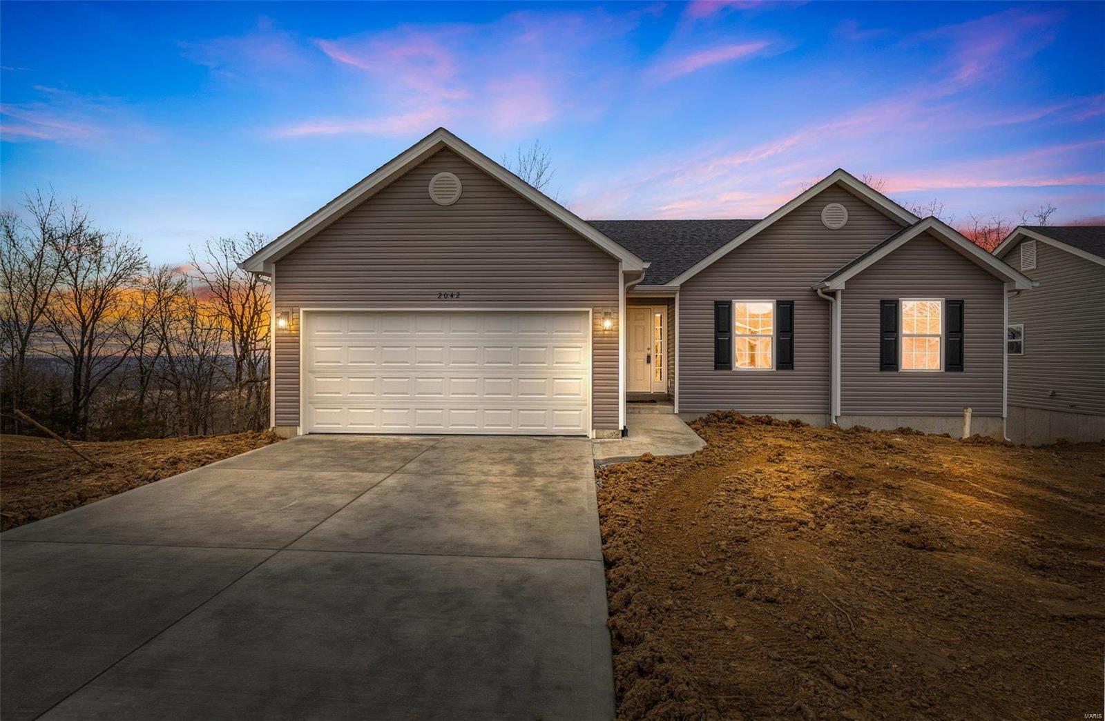 2042 Magnolia Way Property Photo