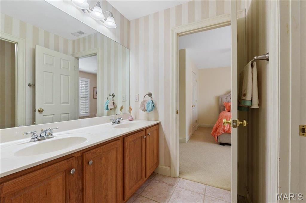16842 Eagle Bluff Court Property Photo 38