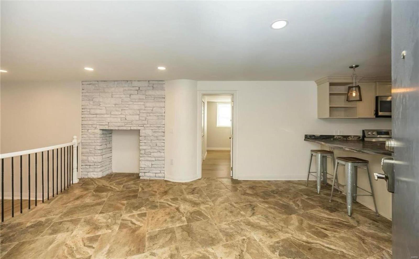14 S Taylor Avenue Property Photo 11