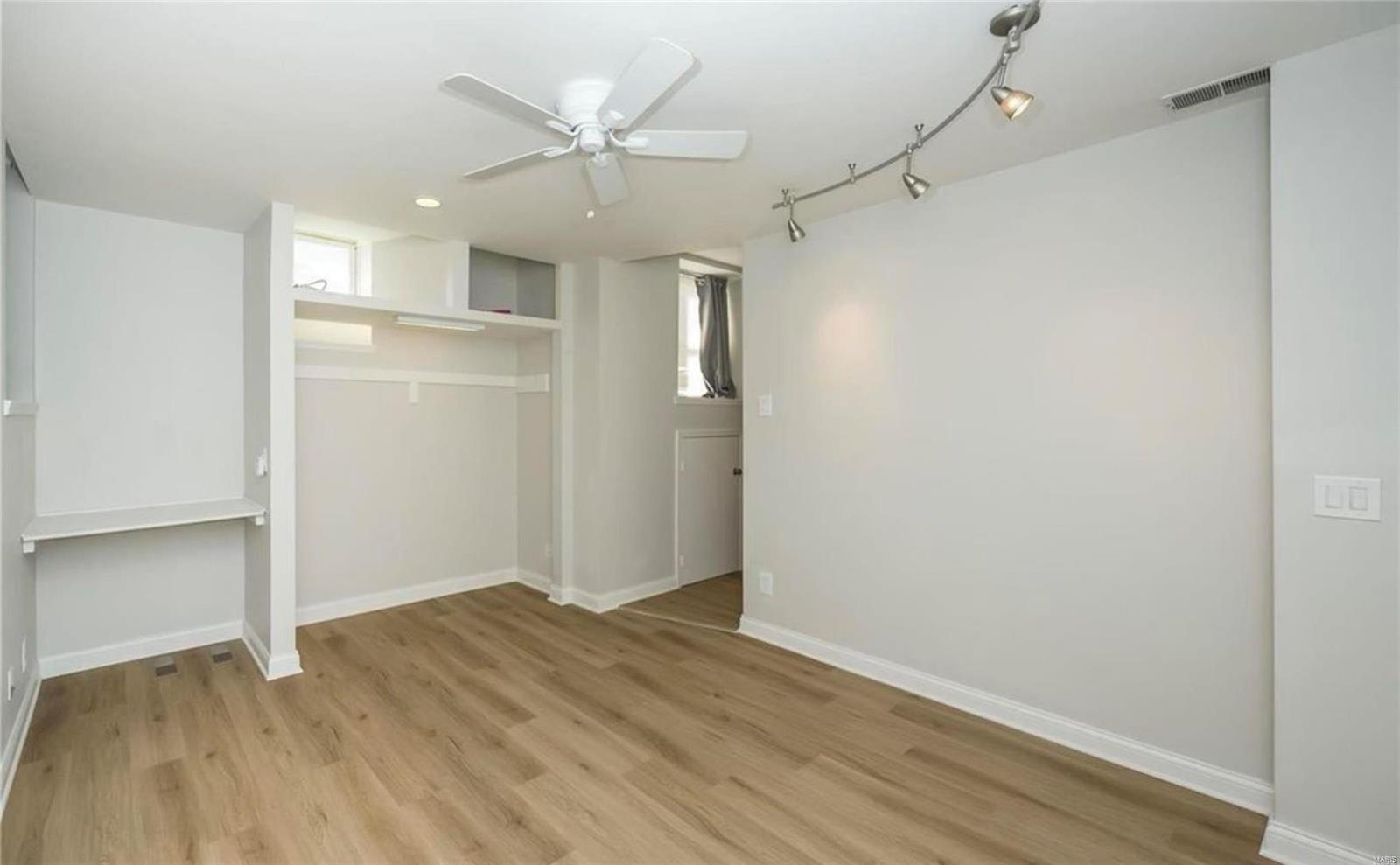 14 S Taylor Avenue Property Photo 16