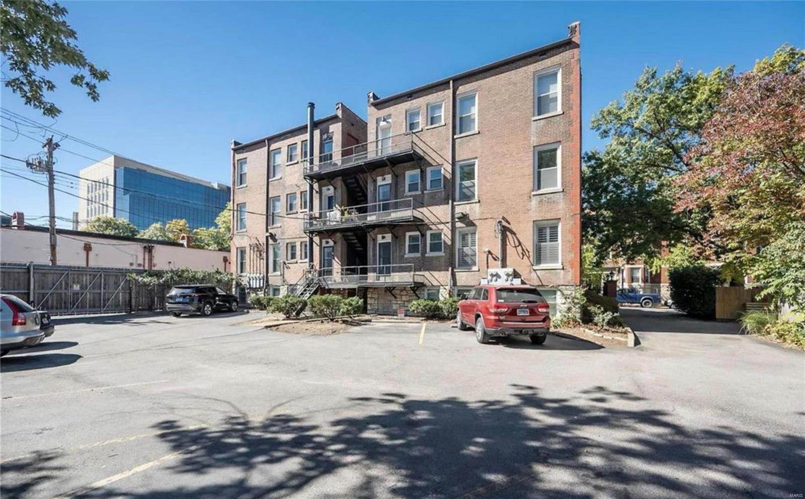 14 S Taylor Avenue Property Photo 20