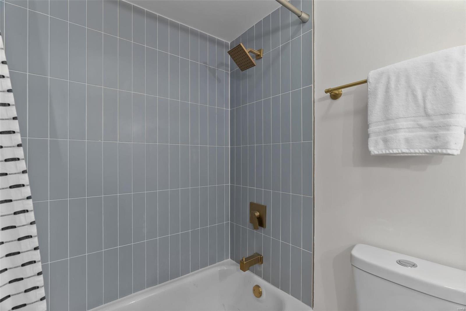 2762 Tiara Drive Property Photo 27