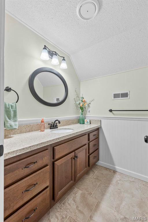 1451 Bella Vista Drive Property Photo 17
