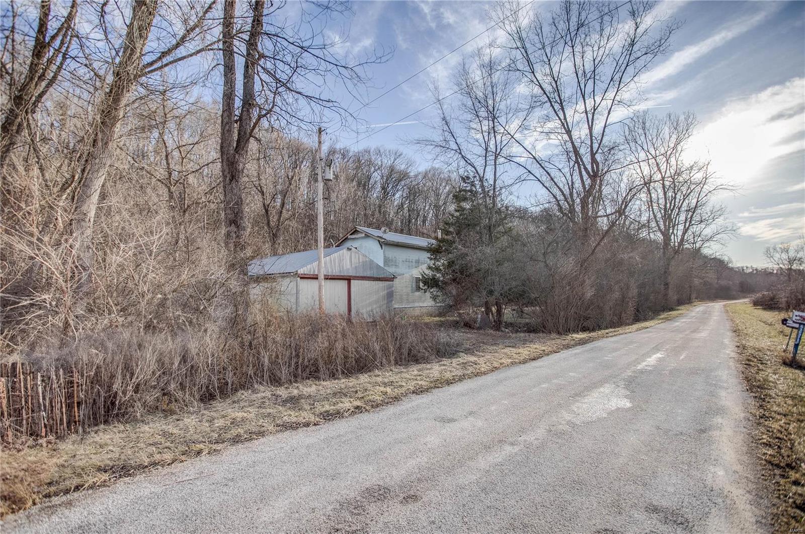 1399 Mozier Property Photo 5