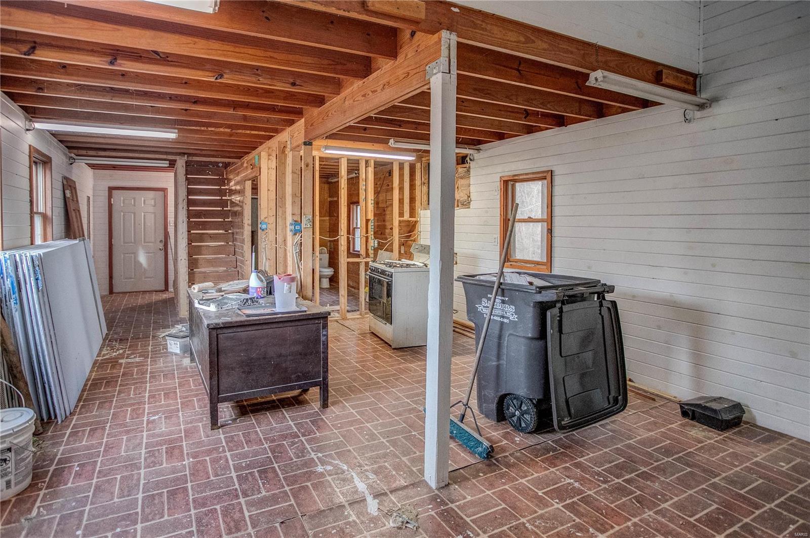 1399 Mozier Property Photo 11