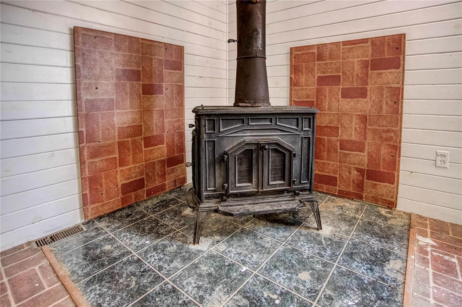 1399 Mozier Property Photo 14
