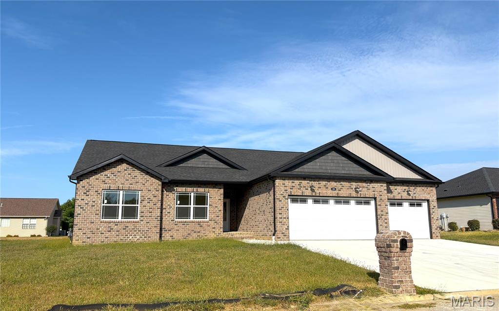363 Sleeping Indian Drive Property Photo 2