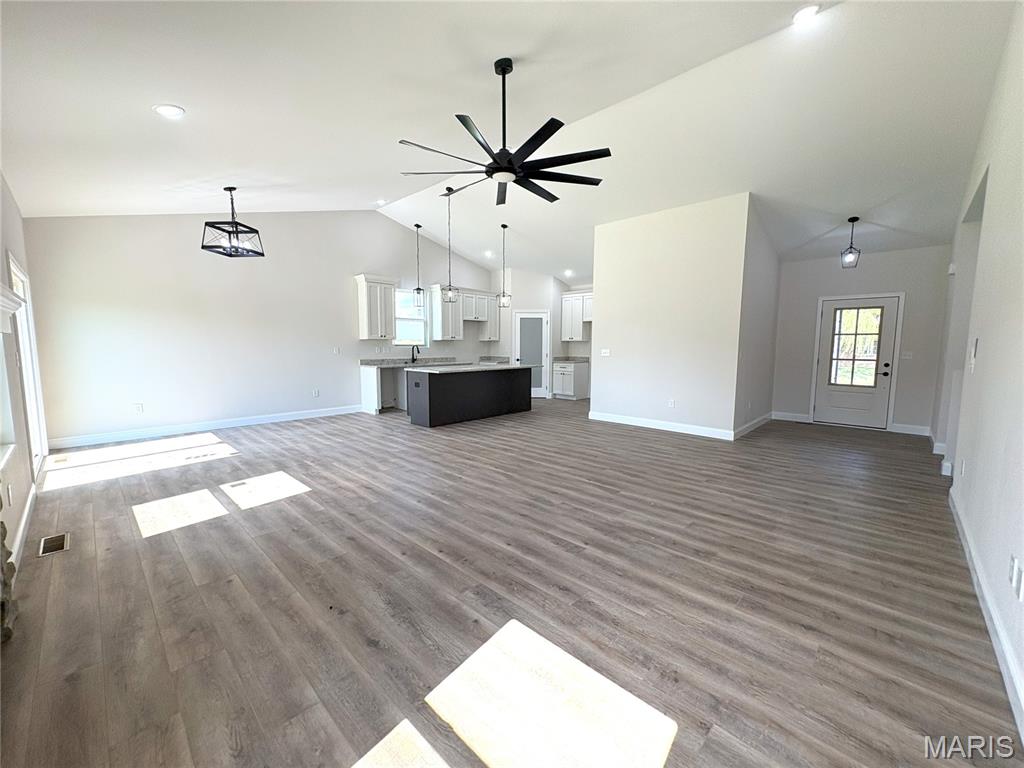 363 Sleeping Indian Drive Property Photo 19