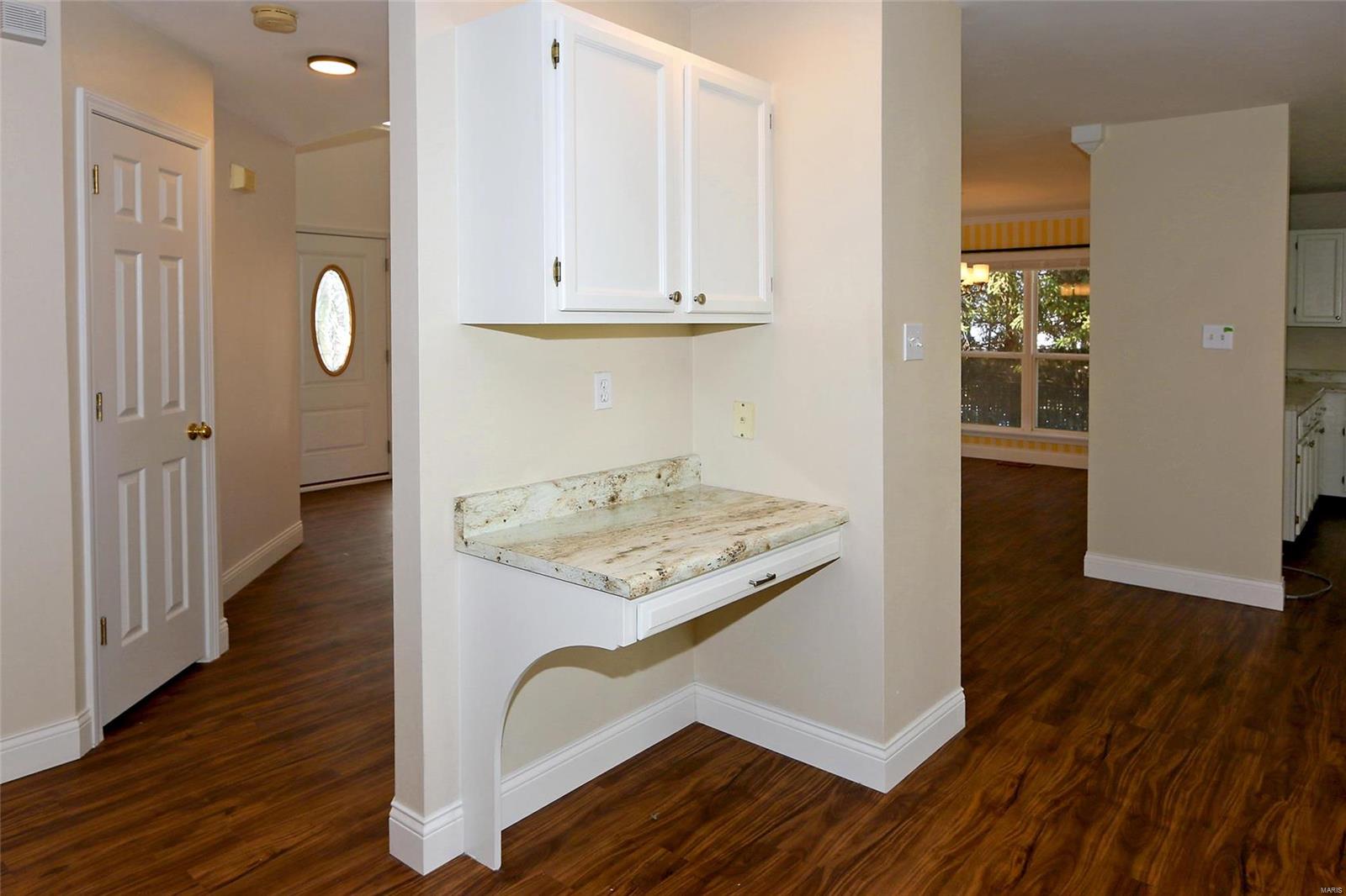 1111 Gateford Ridge Court Property Photo 12
