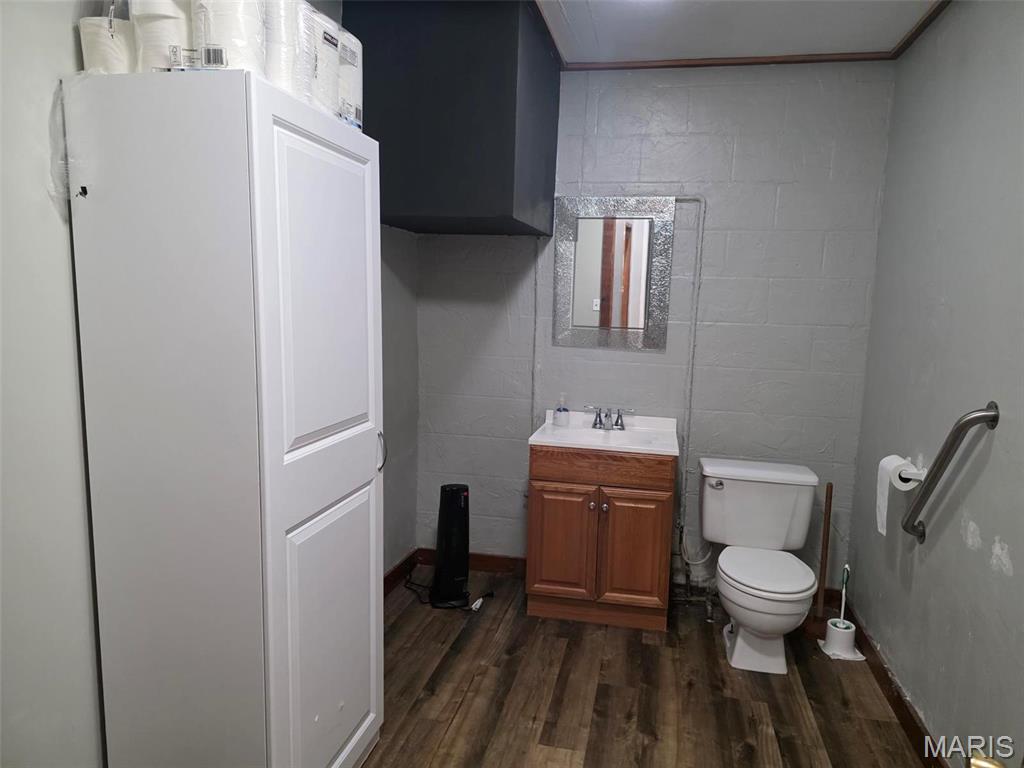124 E Front Street Property Photo 7