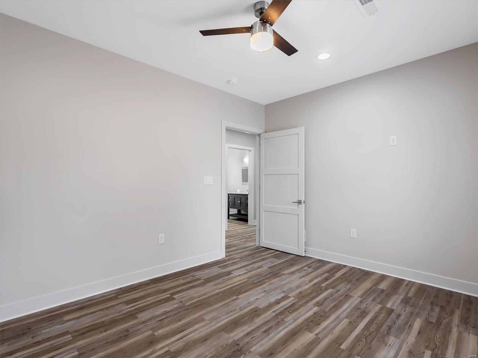 1403 W Saint Louis Street Property Photo 26