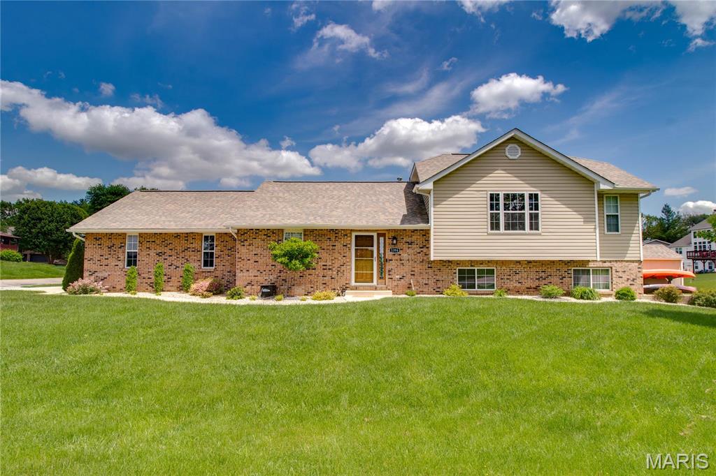 1396 Britany Court Property Photo 8