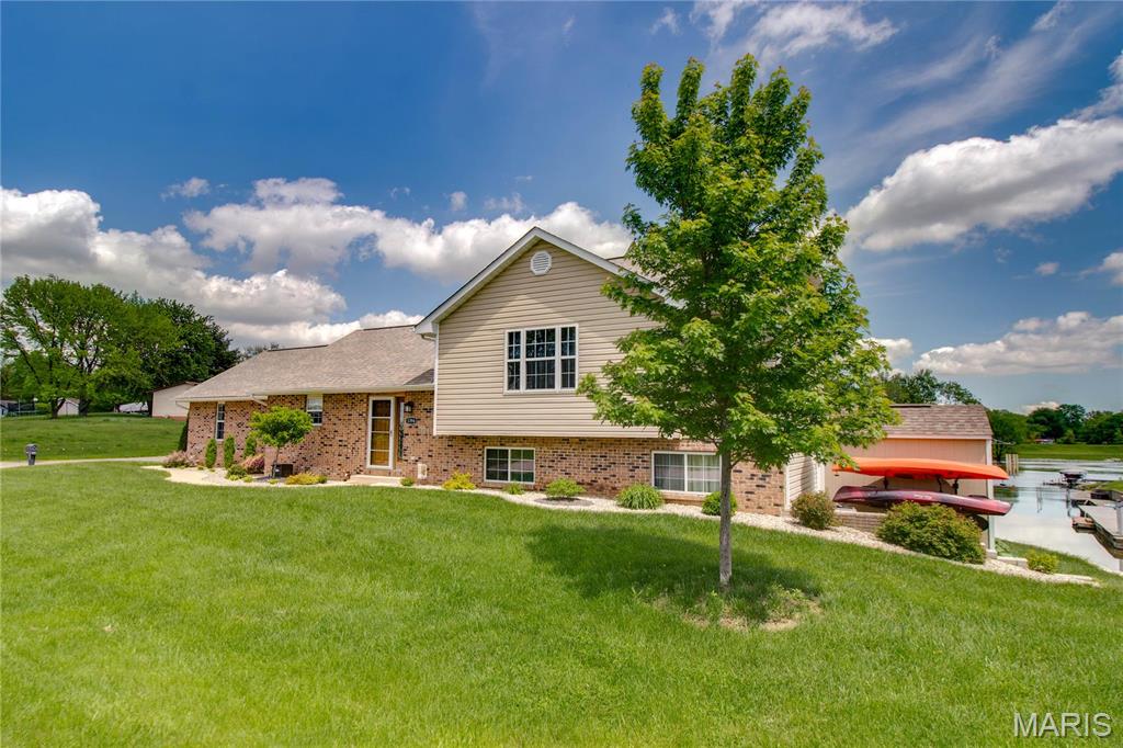 1396 Britany Court Property Photo 10