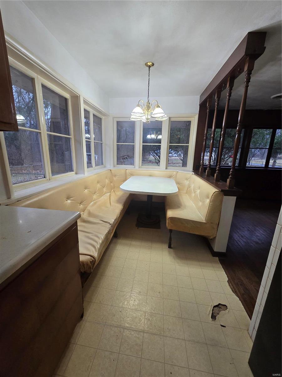 2750 Stonecrest Drive Property Photo 4