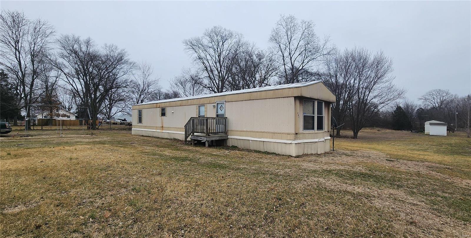 5208 Walsh Road Property Photo 1