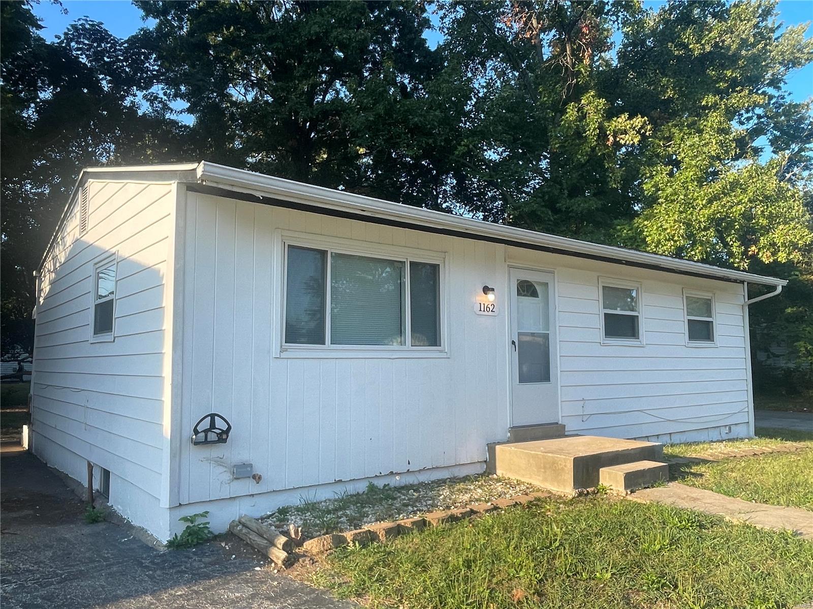 1162 Prigge Avenue Property Photo