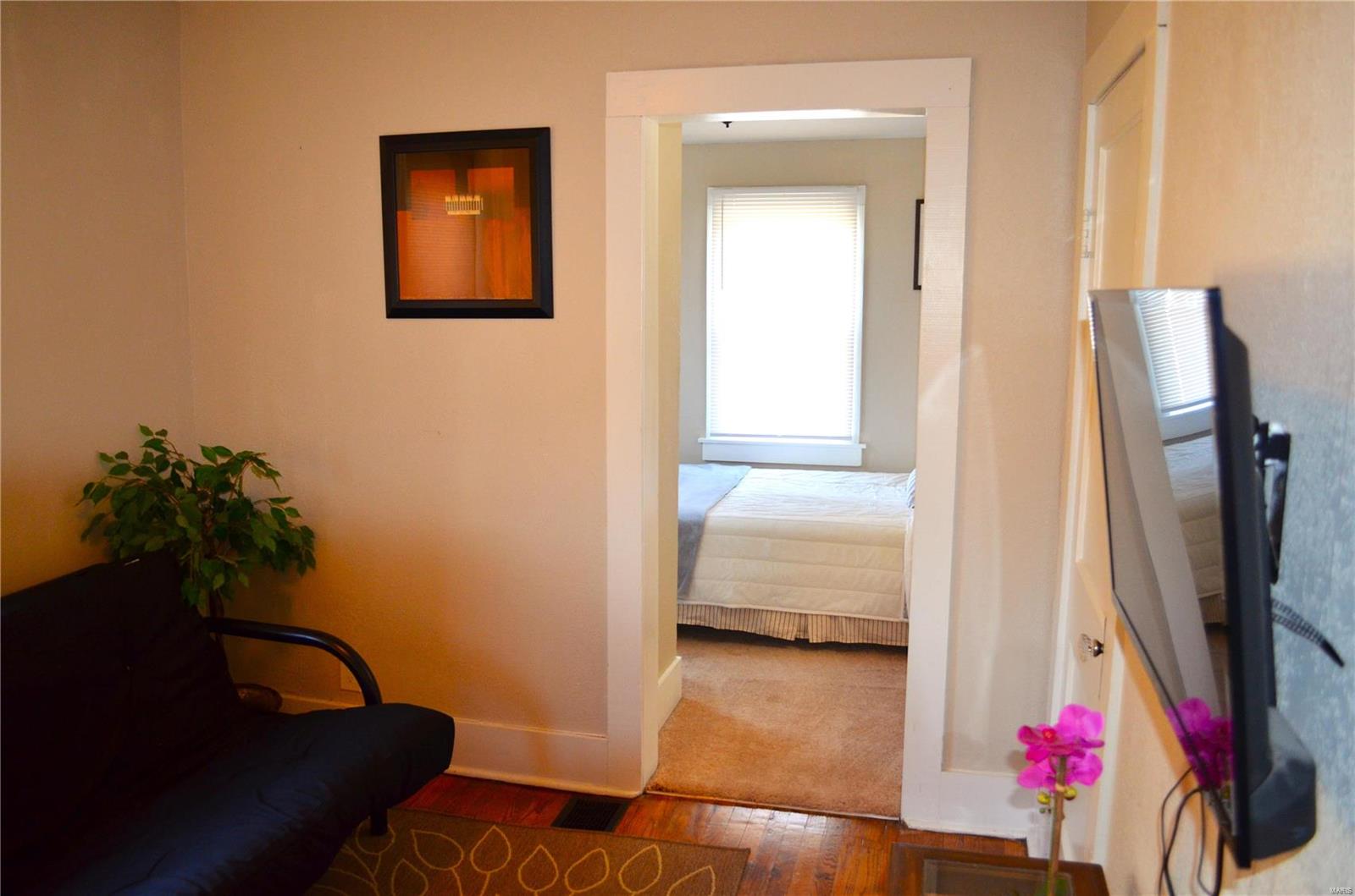 406 S 3rd Street Property Photo 11