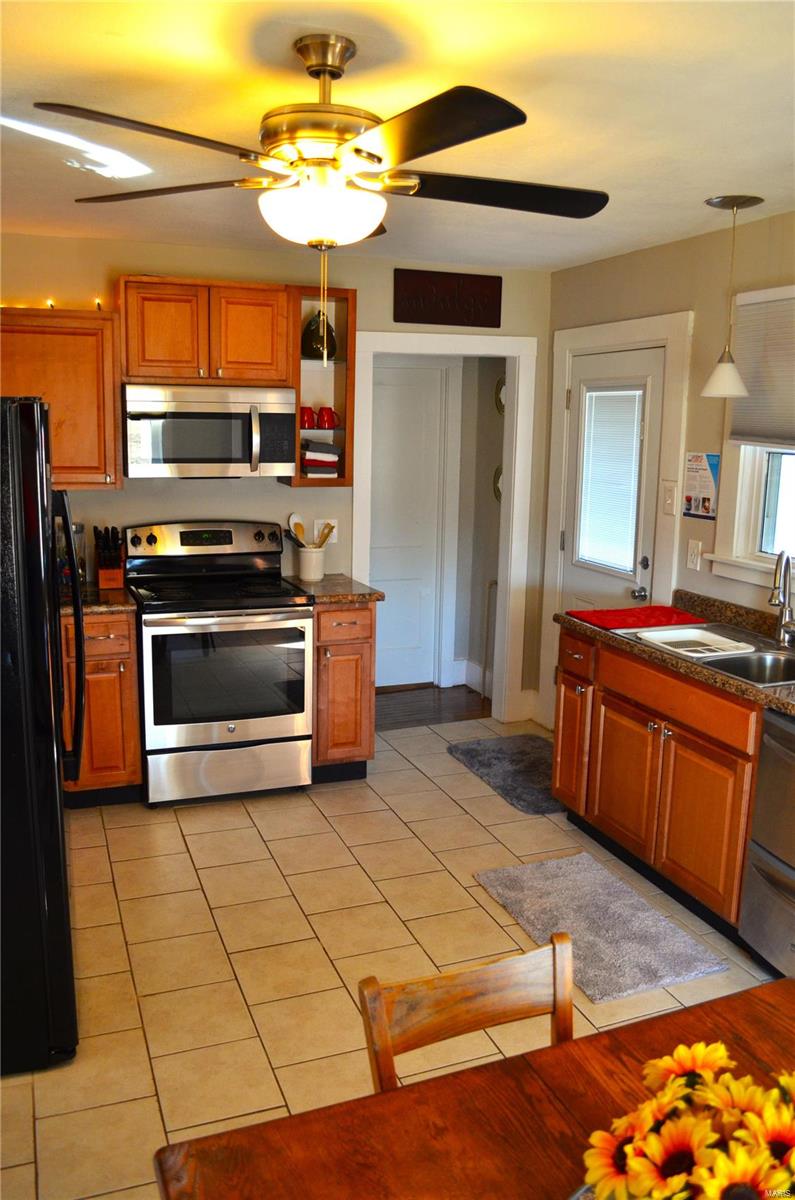 406 S 3rd Street Property Photo 21