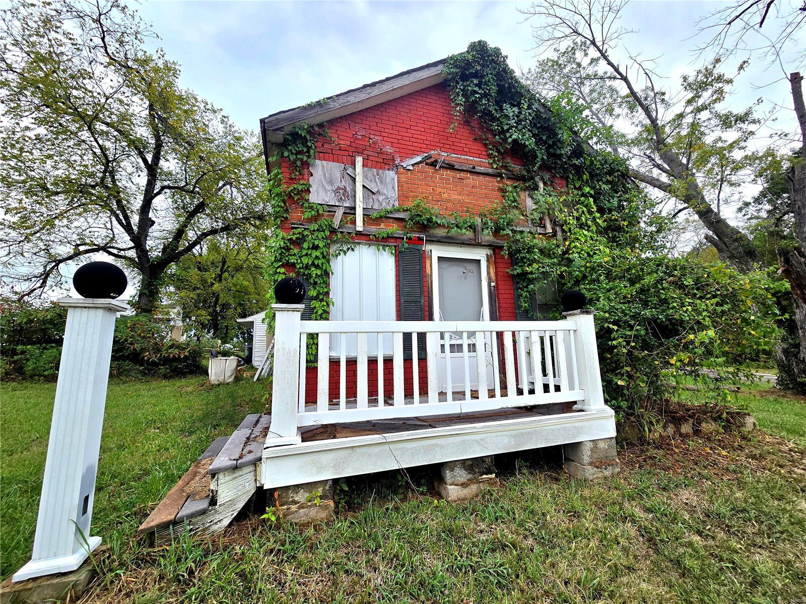 699 Gasconade Avenue Property Photo 1