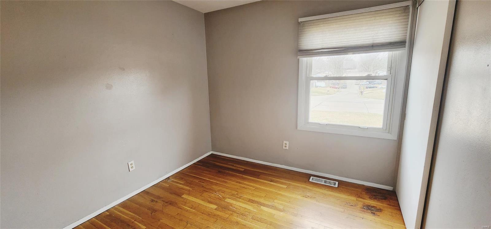 10417 Tanner Drive Property Photo 5