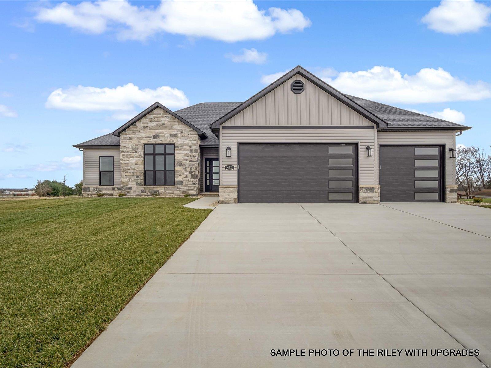 335 Jenny Court Property Photo 1