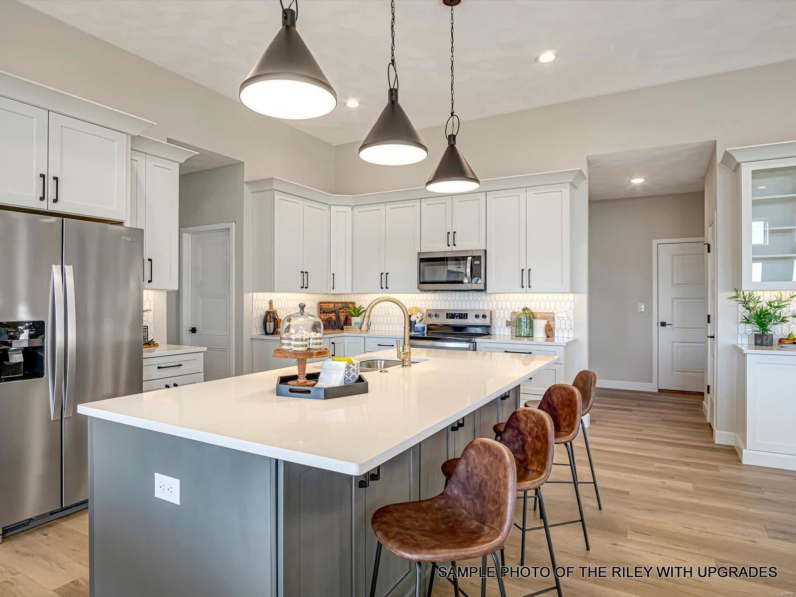 335 Jenny Court Property Photo 14