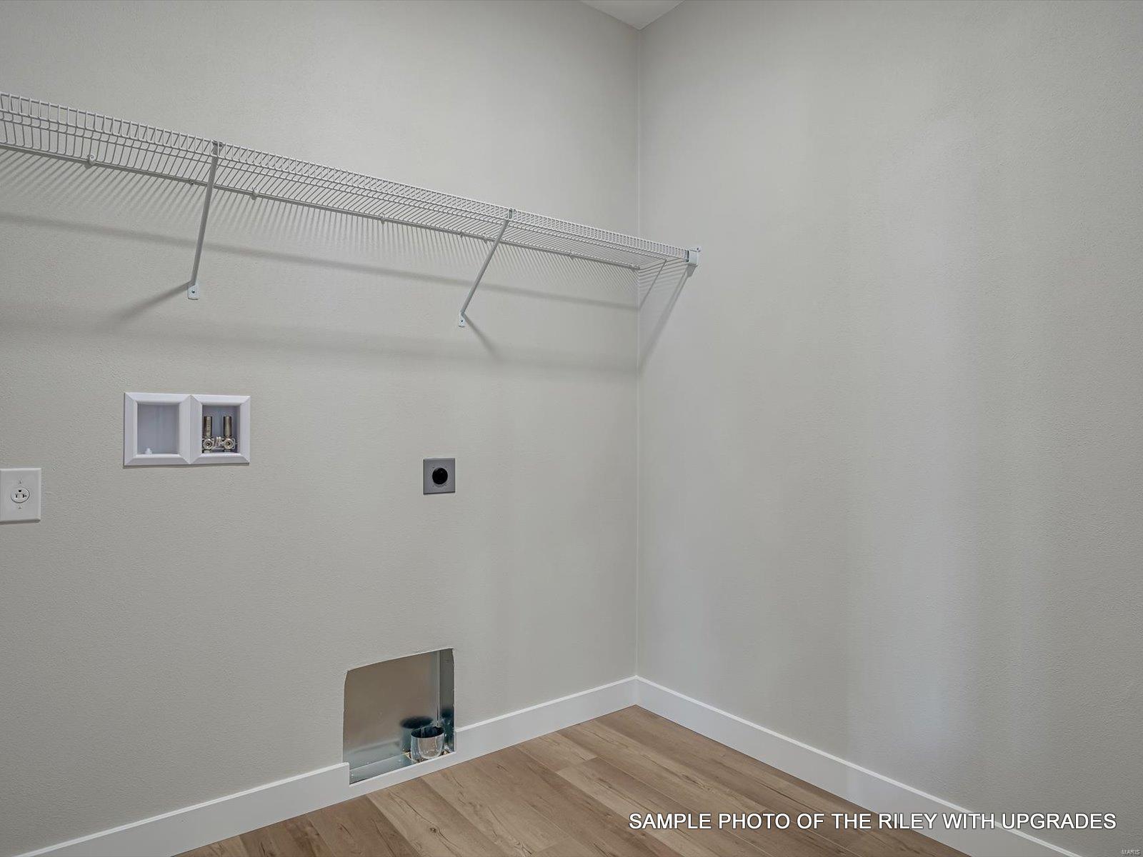 335 Jenny Court Property Photo 19