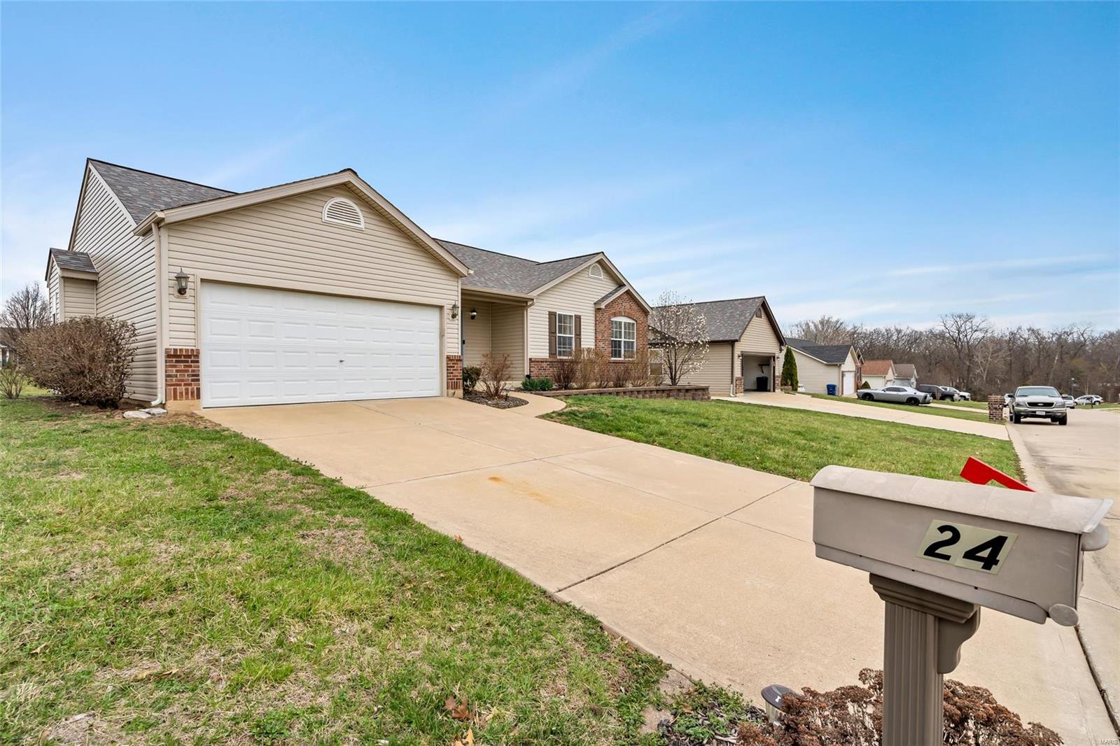 24 Saint Kathleen Court Property Photo 2