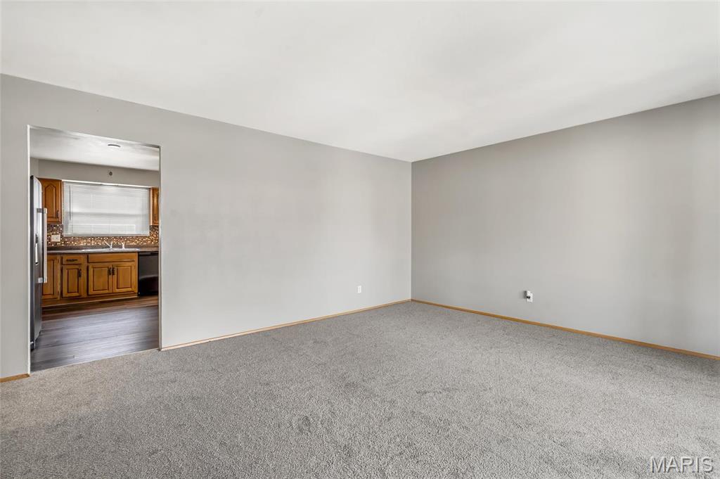 10 Hammes Drive Property Photo 5