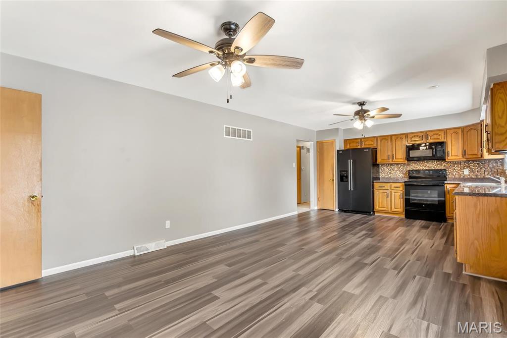 10 Hammes Drive Property Photo 14