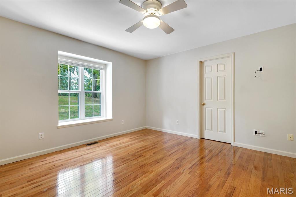 156 S Kings Road Property Photo 19