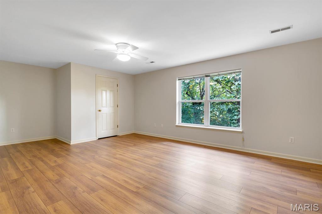 156 S Kings Road Property Photo 21
