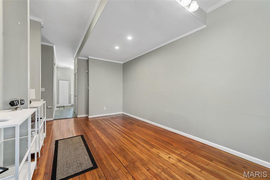 2610 Rutger Street Property Photo 10