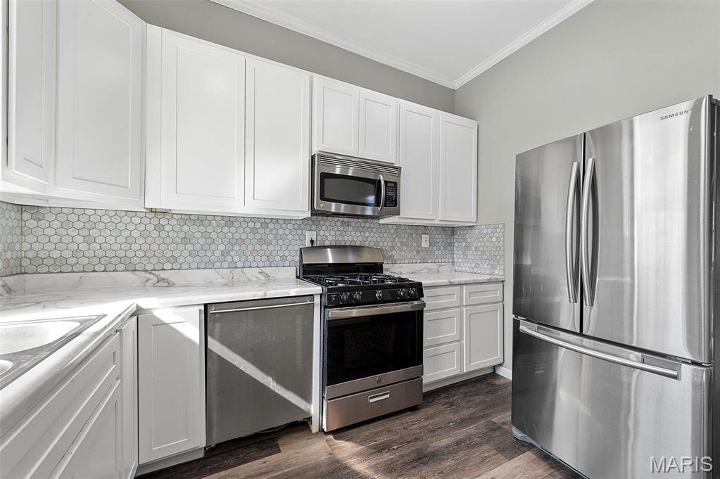 2610 Rutger Street Property Photo 13