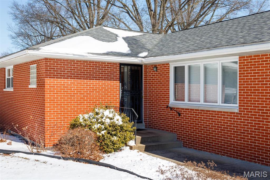 1015 Helvetia Drive Property Photo 3