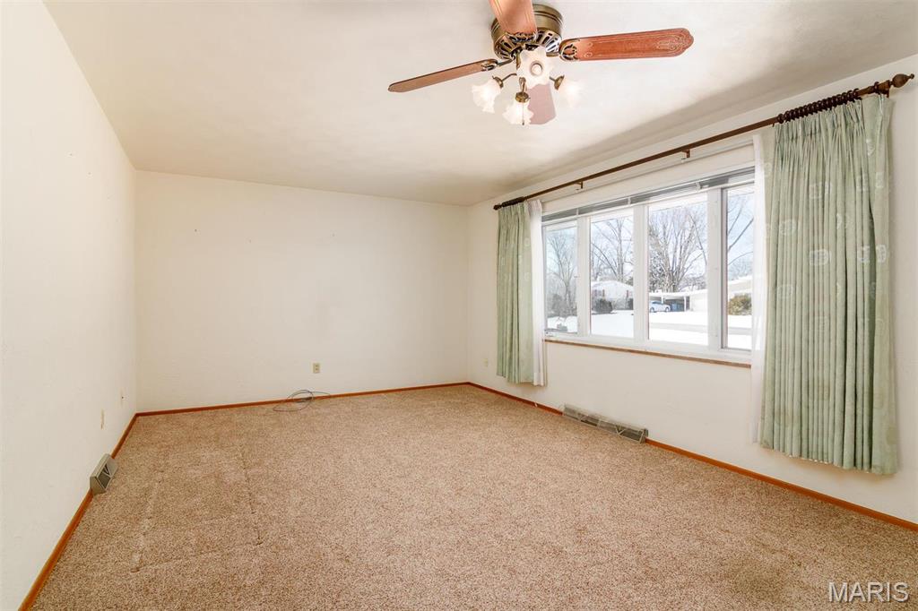 1015 Helvetia Drive Property Photo 19