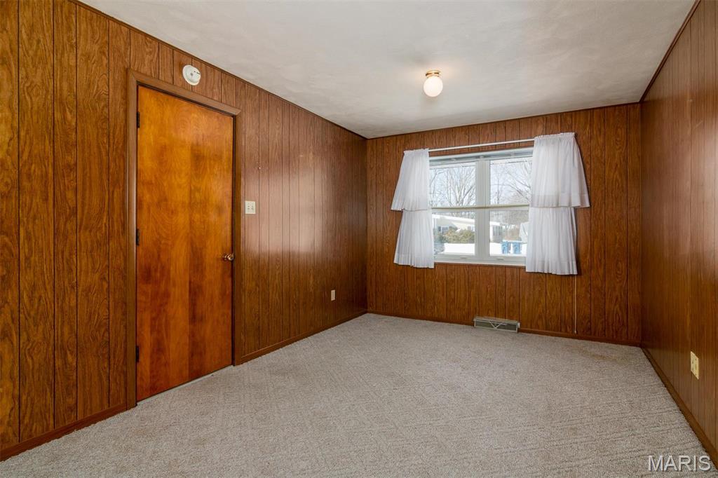 1015 Helvetia Drive Property Photo 27