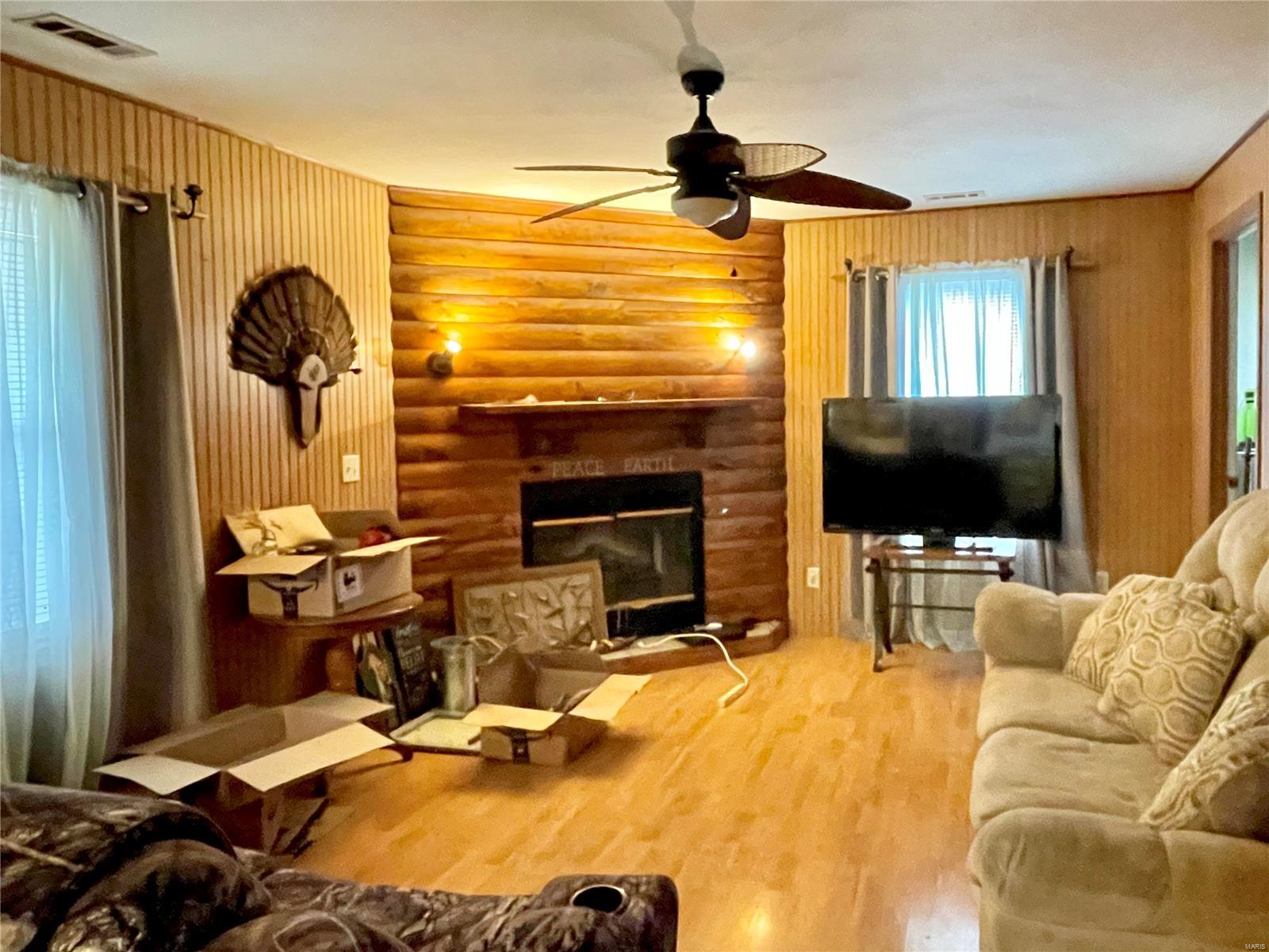 1203 E Lake Drive Property Photo 4