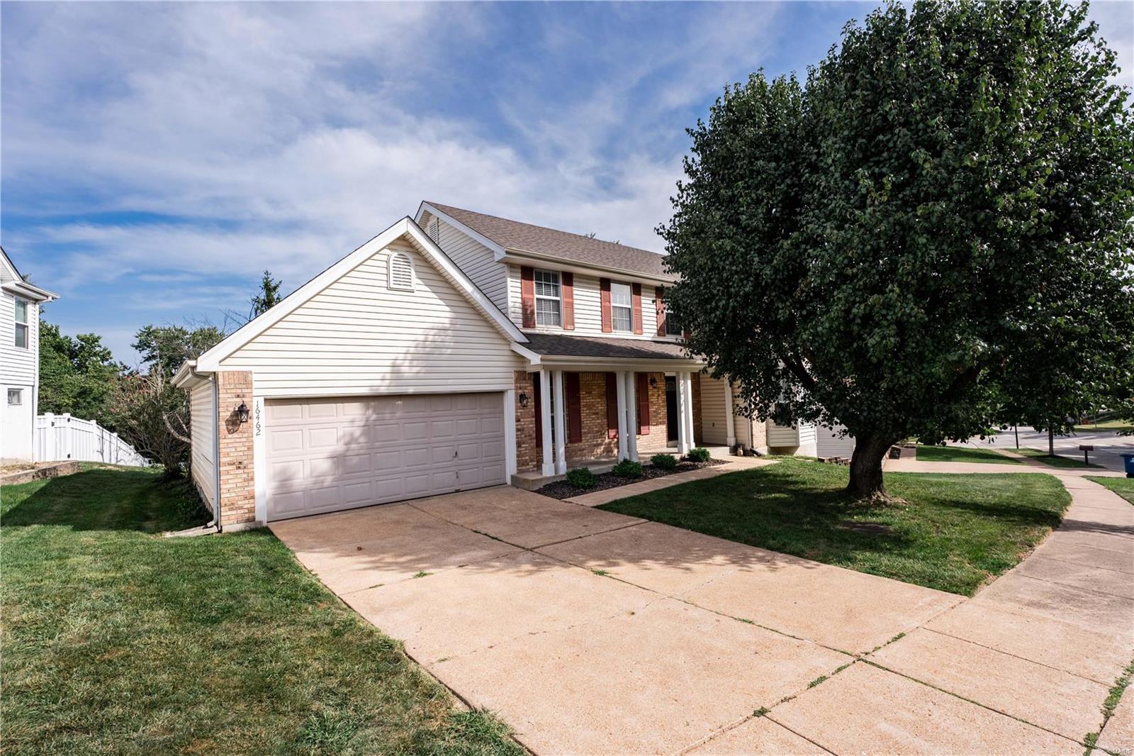 16462 Green Pines Drive Property Photo 1