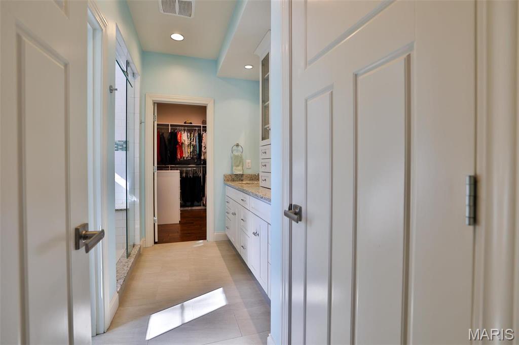 1120 Franklin Avenue Property Photo 30
